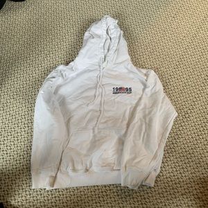 Brandy Melville sweatshirt